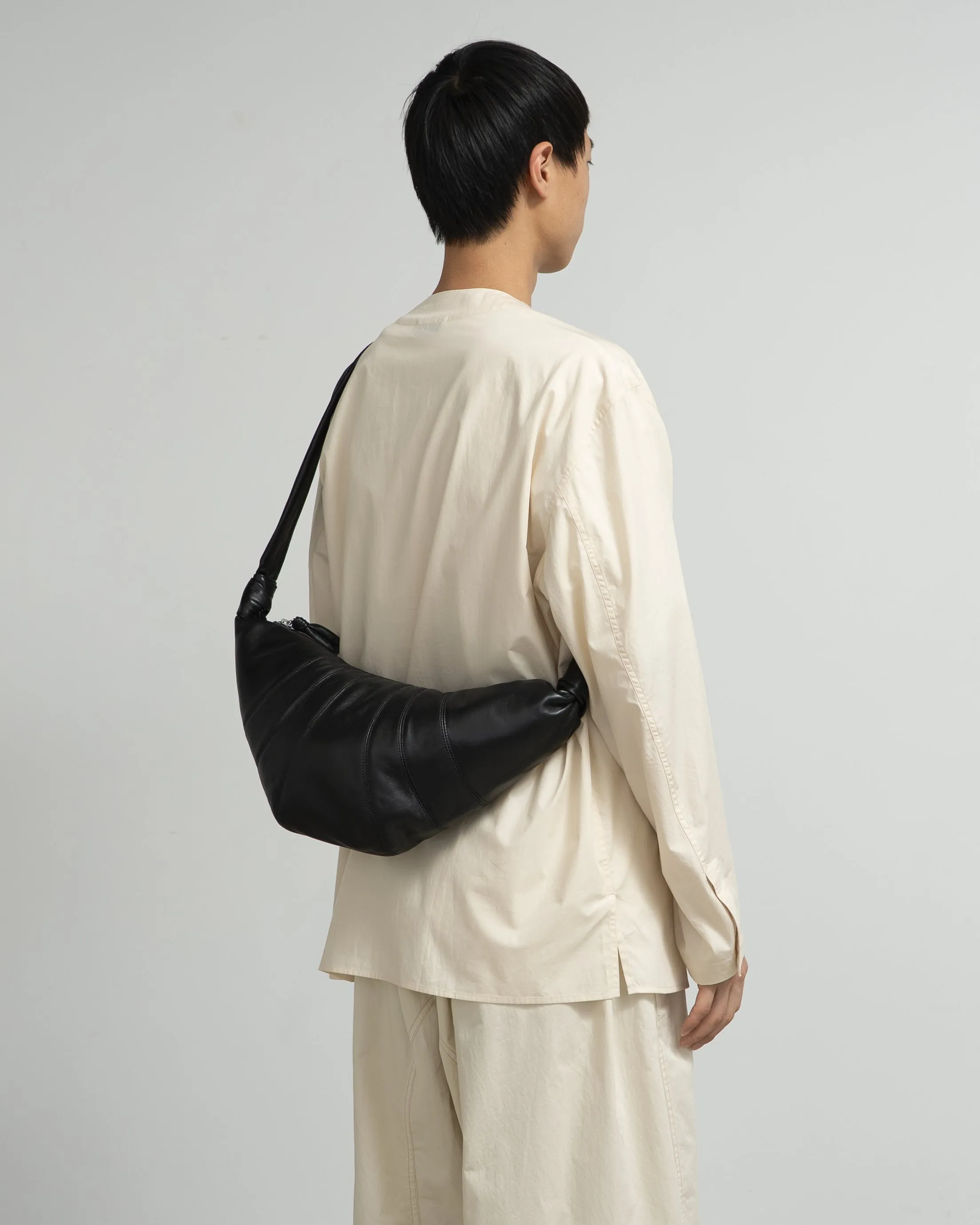 MEDIUM CROISSANT BAG